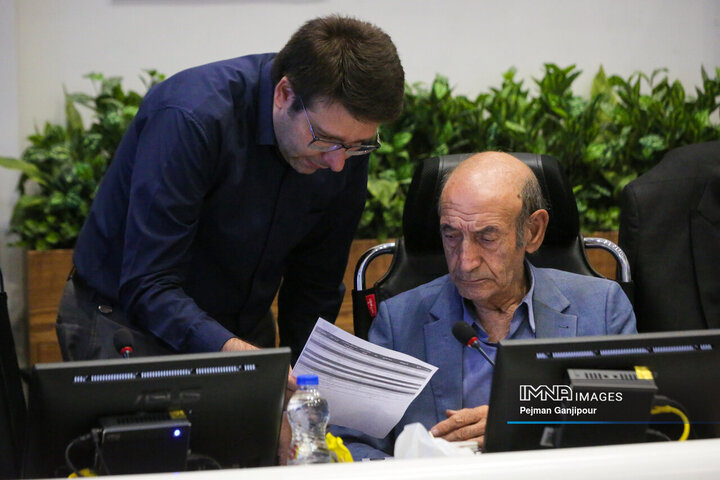 جلسه علنی شورای شهر اصفهان