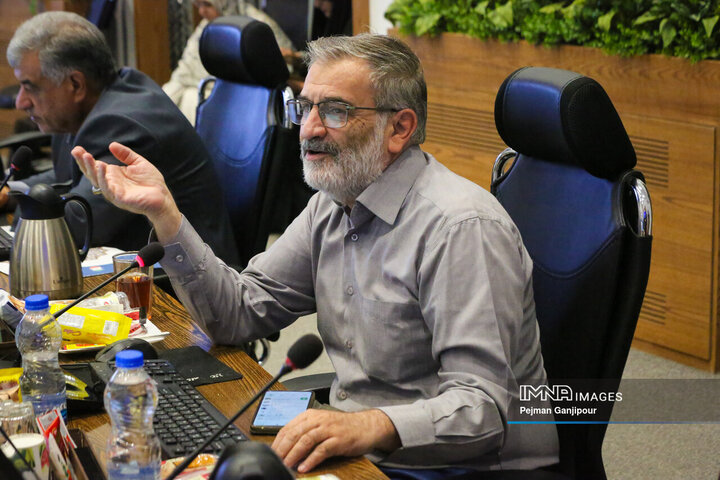 جلسه علنی شورای شهر اصفهان