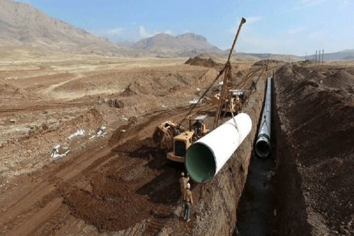 انتقال آب خلیج فارس به کرمان در آستانه بهره‌برداری