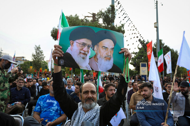 مراسم گرامیداشت روز ایثار و مقاومت اراک