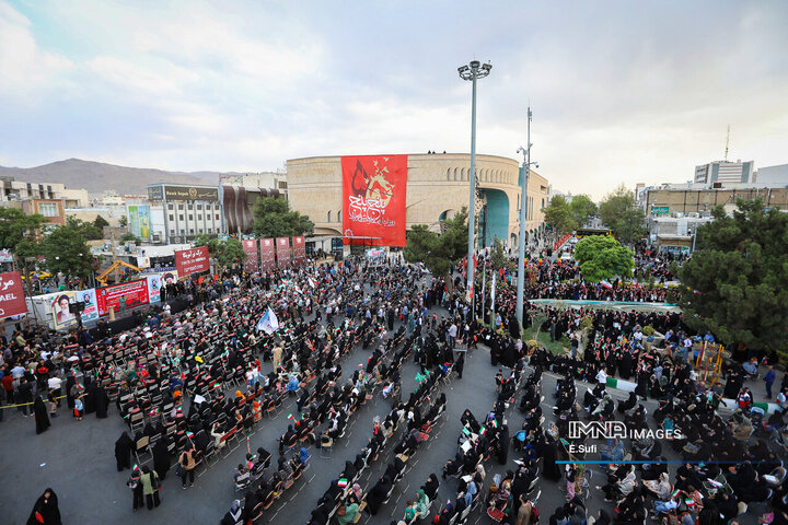 مراسم گرامیداشت روز ایثار و مقاومت اراک