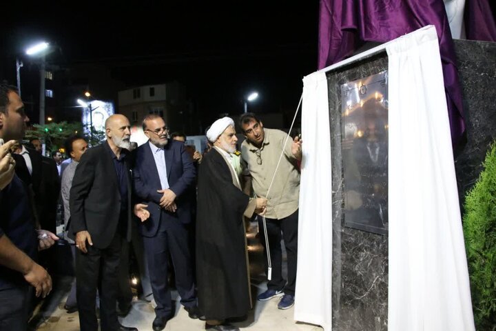 از تندیس امام جمعه فقید کرمان رونمایی شد