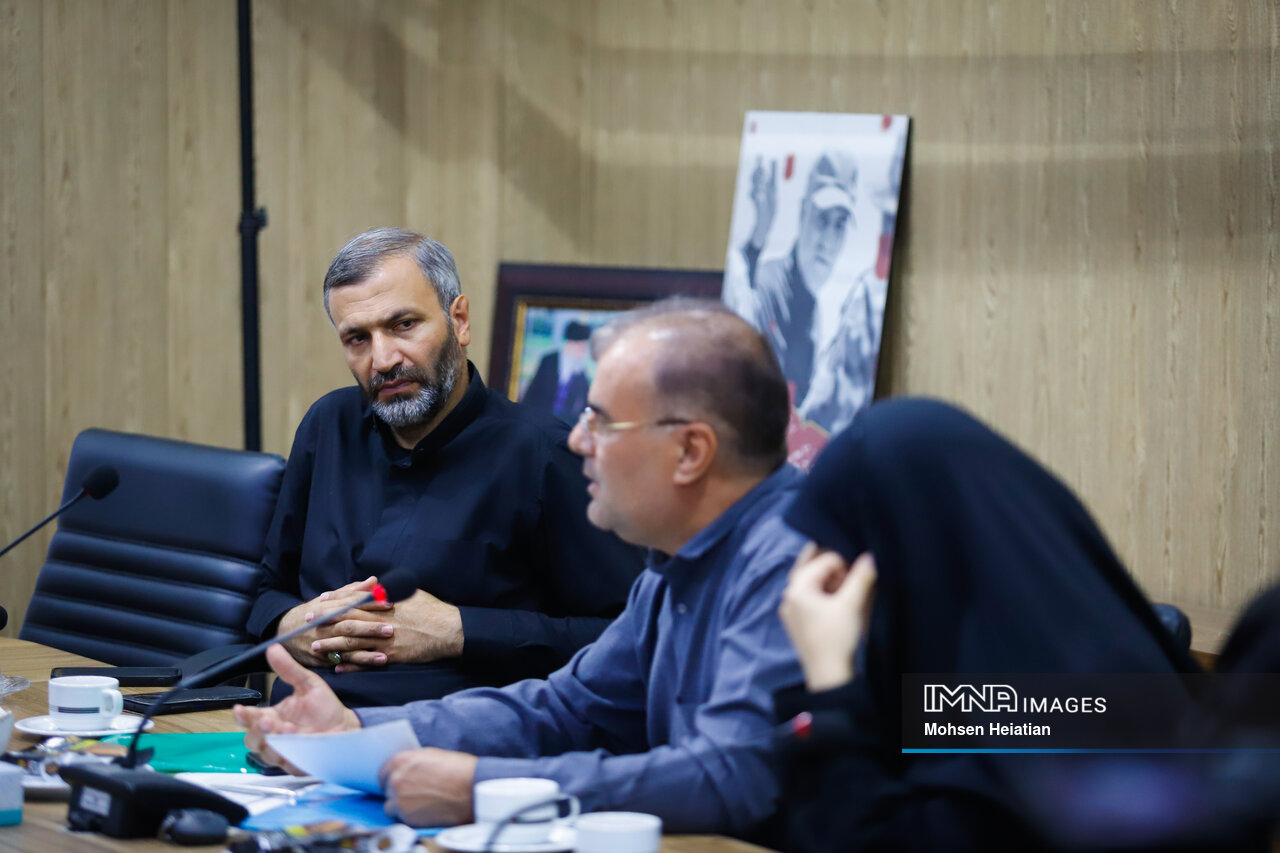 پروژه‌های انتقال آب به اصفهان؛ فرصتی طلایی برای احیای زاینده رود و تقویت صنعت و کشاورزی