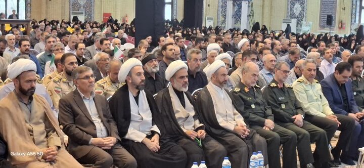 فیلم| مراسم اربعین شهدای اقتدار در ایلام برگزار شد