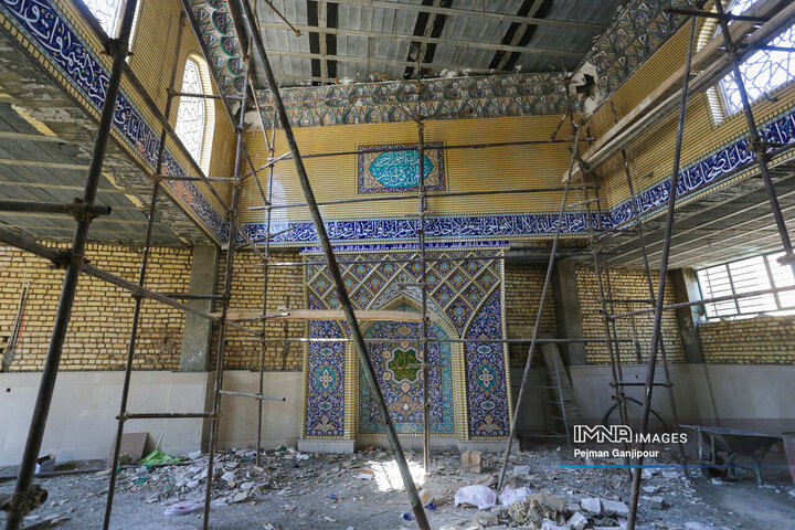 بازدید کمیسیون فرهنگی، اجتماعی و ورزشی شورای شهر از روند ساخت چشمه های نورانی در مناطق شهرداری اصفهان