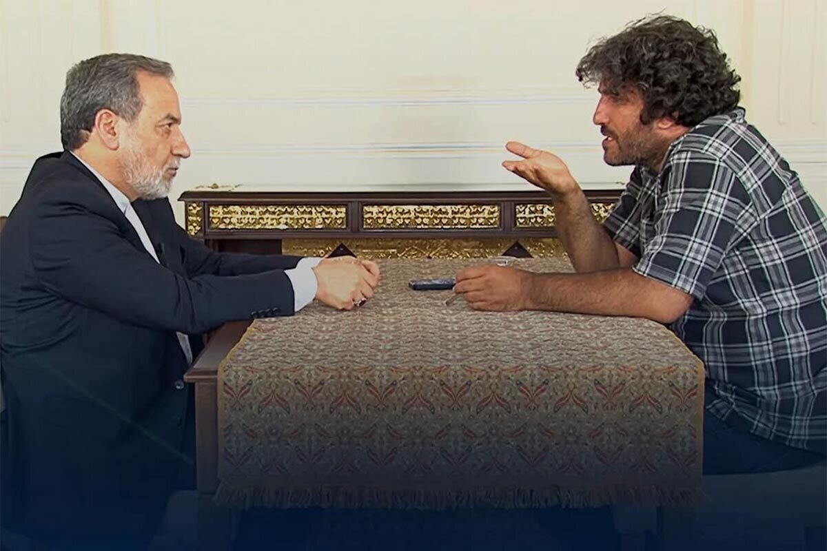 مصاحبه جواد موگویی با عراقچی