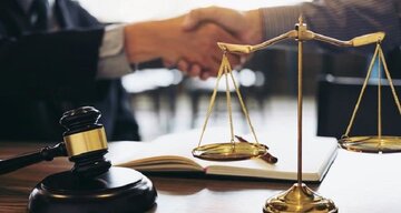 هنگام گرفتن مشاوره حقوقی با وکیل به این نکات توجه کنید