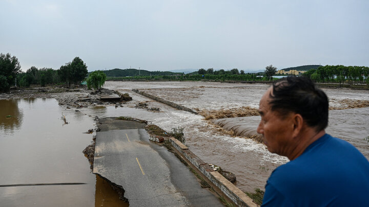 تخلیه ده‌ها هزار نفر در پی سیل‌های شدید پکن