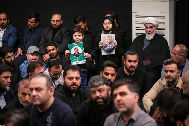 مراسم بزرگداشت شهدای جنگ تحمیلی اخیر با حضور رهبر انقلاب