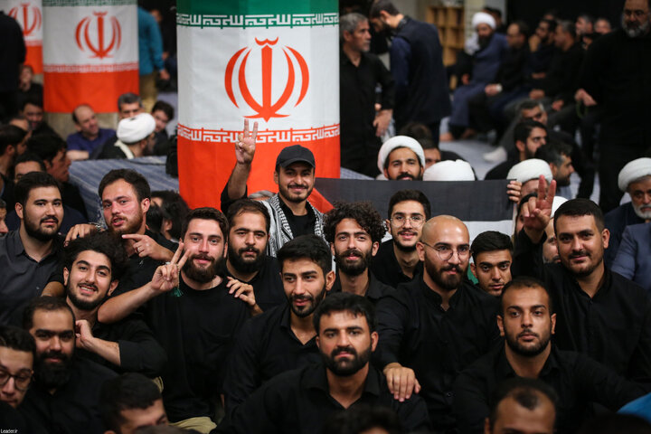 مراسم بزرگداشت شهدای جنگ تحمیلی اخیر با حضور رهبر انقلاب