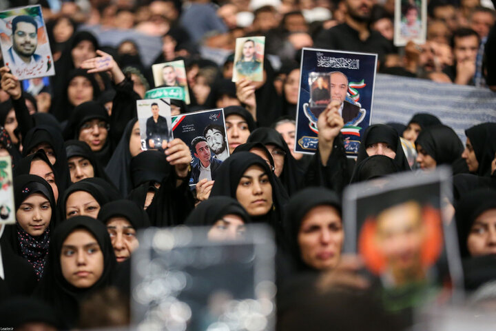 مراسم بزرگداشت شهدای جنگ تحمیلی اخیر با حضور رهبر انقلاب
