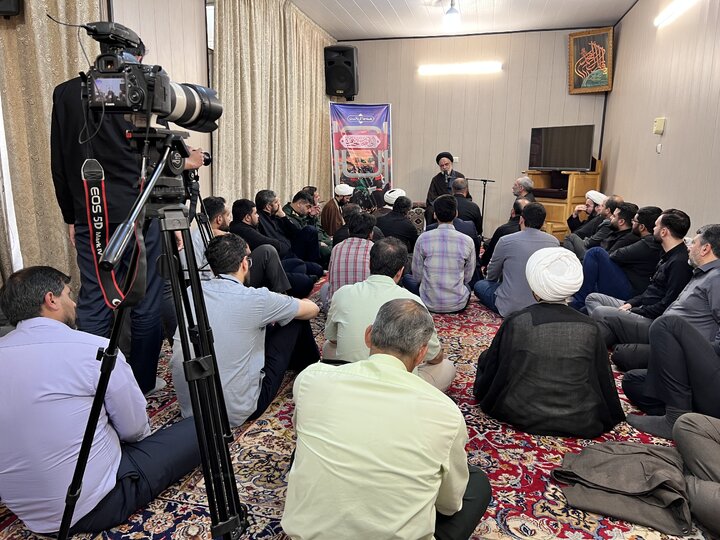 دیدار جمعی از فعالان مردمی پیاده‌روی جاماندگان اربعین با آیت‌الله مهدوی