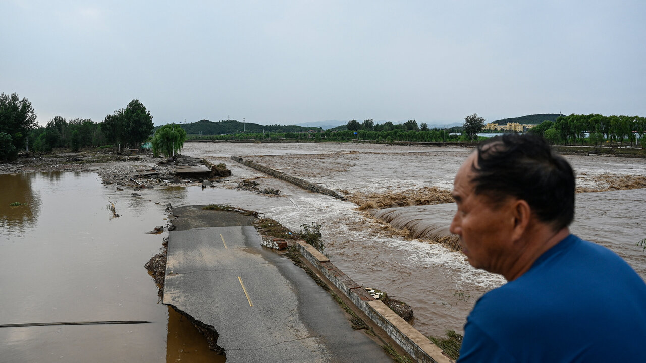 تخلیه دهها هزار نفر در پی سیلهای شدید پکن