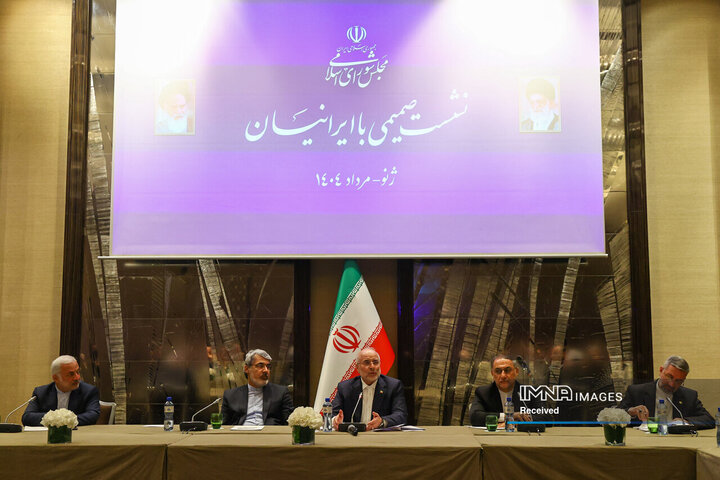 نشست صمیمی رئیس مجلس با ایرانیان خارج از کشور در ژنو