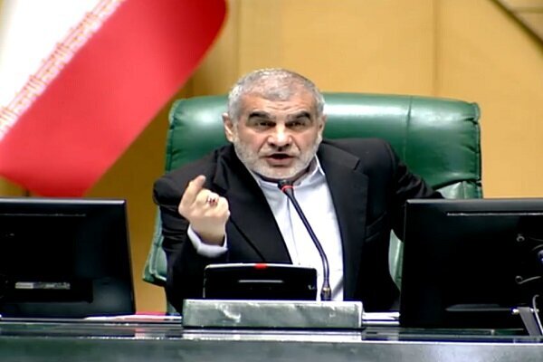 فرمایش رهبر انقلاب را به دیده منت می گذاریم