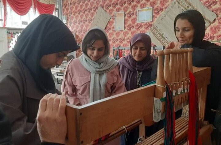 جاجیم‌هایی از دل طبیعت؛ روایت زنان کردکوی از هنر و استقلال