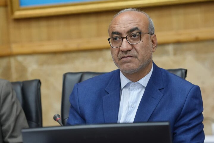 بهبود شاخصهای اقتصادی و خدمترسانی به زائران اربعین، دو اولویت راهبردی استان است بهبود شاخصهای اقتصادی و خدمترسانی به زائران اربعین، دو اولویت راهبردی استان است