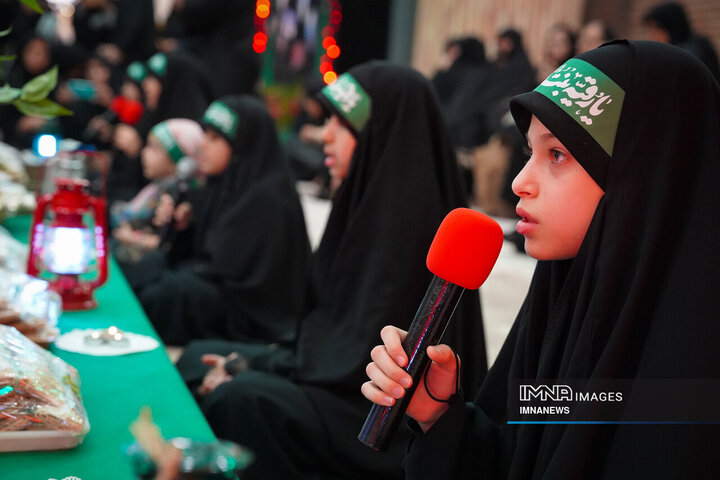 ویژه برنامه «گیسوان خاکی»