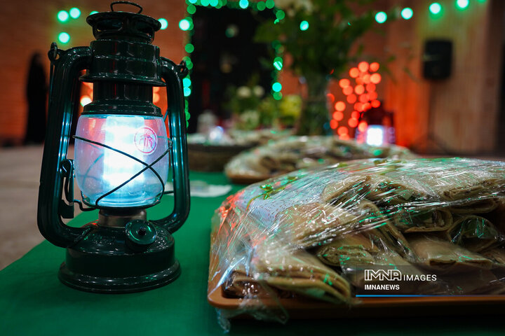 ویژه برنامه «گیسوان خاکی»