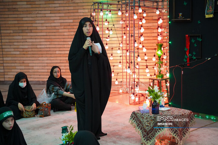 ویژه برنامه «گیسوان خاکی»