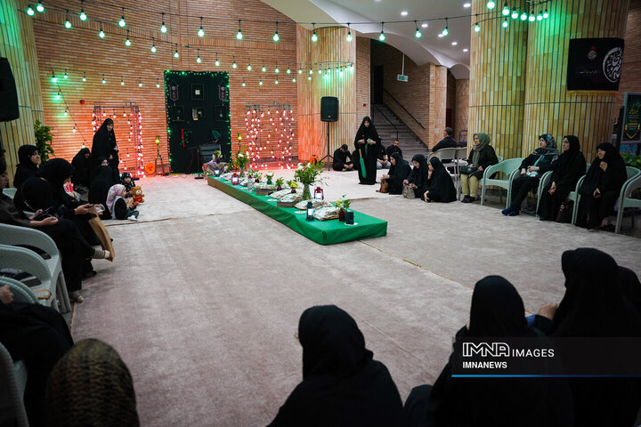 ویژه برنامه «گیسوان خاکی»