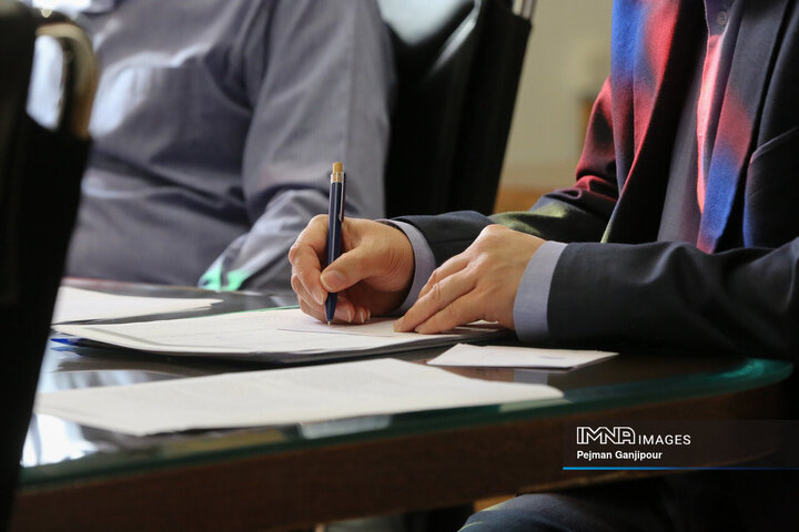 جلسه بر خط هیئت رئیسه مجمع شهرهای تاریخی ایران