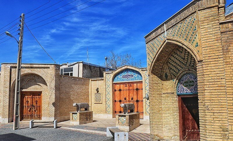 روز زنجان، ادای احترام به دیار شیخ اشراق