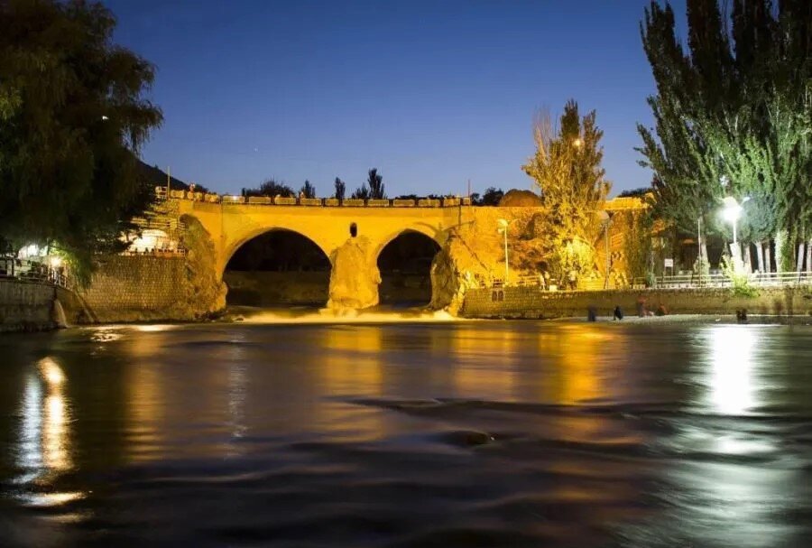 عکس پل زمان خان