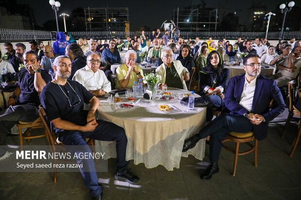 هنرمندان به بهانه انرژی و محیط زیست دورهم جمع شدند