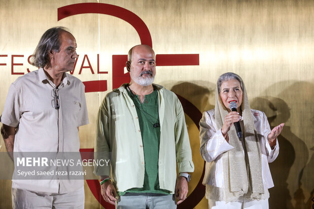 هنرمندان به بهانه انرژی و محیط زیست دورهم جمع شدند