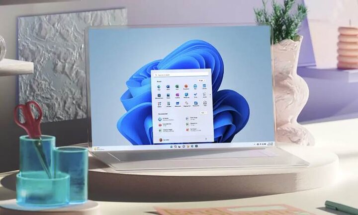 راهنمای خرید لایسنس ویندوز اورجینال: مقایسه نسخه‌های Windows 10 و 11 و مزایای نسخه قانونی