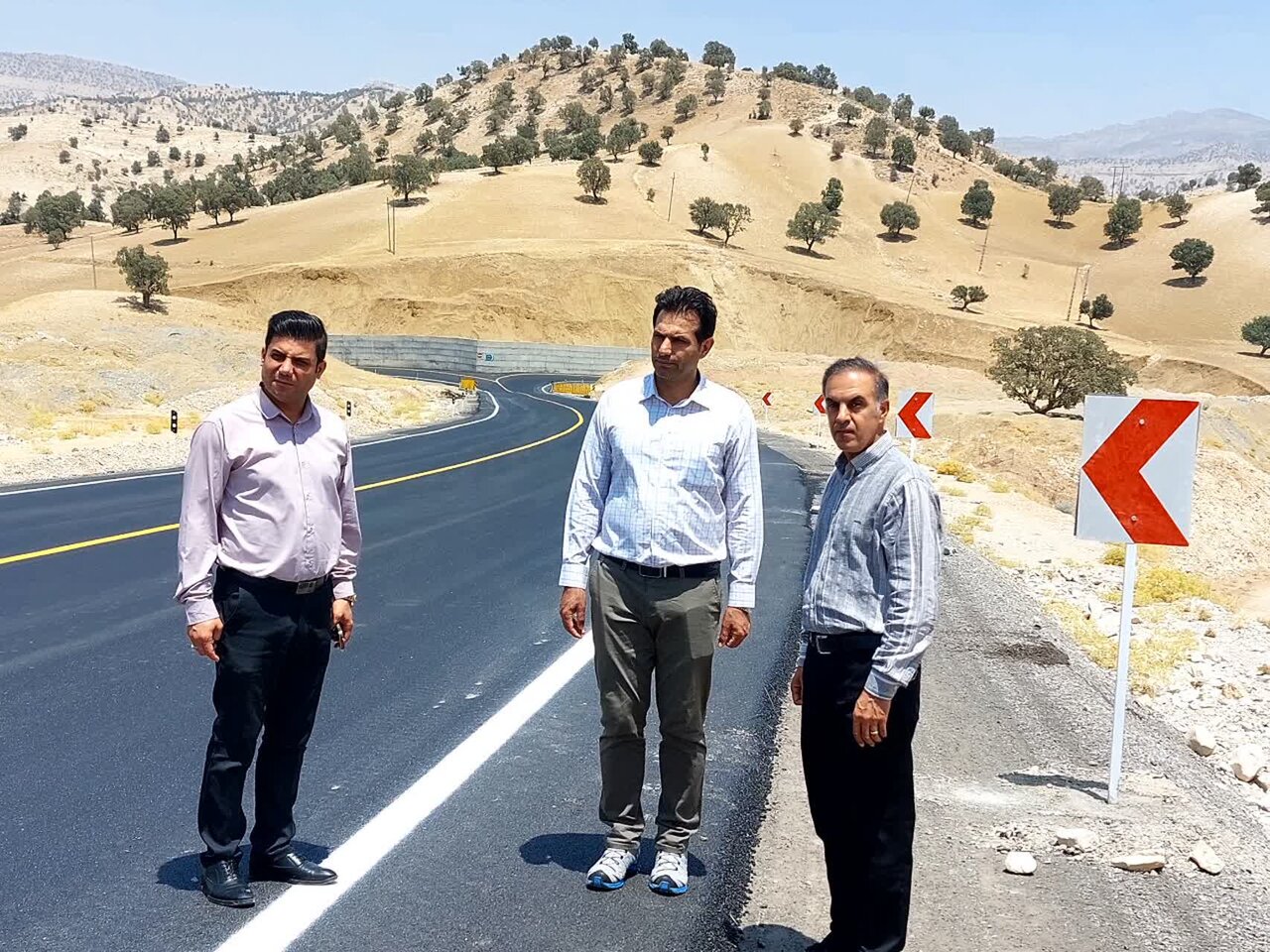 ۳۸ پروژه راهسازی به طول ۱۹۰ کیلومتر در استان ایلام فعال است