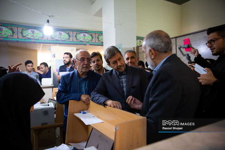 چهل‌و‌هشتمین دوره مسابقات سراسری قرآن کریم استان اصفهان