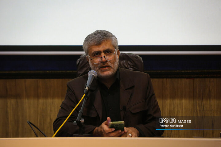 مراسم گرامیداشت و یادبود «احمد توکلی» در اصفهان