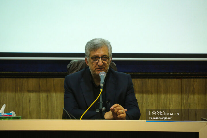 مراسم گرامیداشت و یادبود «احمد توکلی» در اصفهان