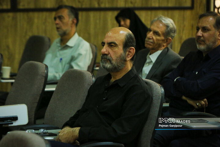 مراسم گرامیداشت و یادبود «احمد توکلی» در اصفهان