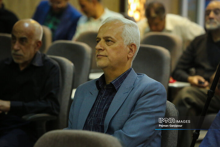 مراسم گرامیداشت و یادبود «احمد توکلی» در اصفهان