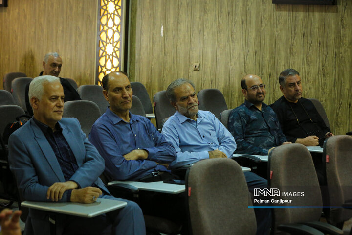 مراسم گرامیداشت و یادبود «احمد توکلی» در اصفهان