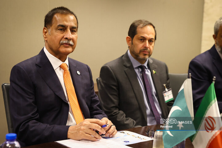 دیدار با رئیس مجلس پاکستان