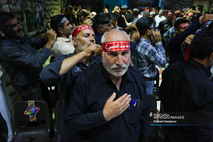 آیین بدرقه خادمان شهرداری اصفهان در اربعین حسینی به کربلا