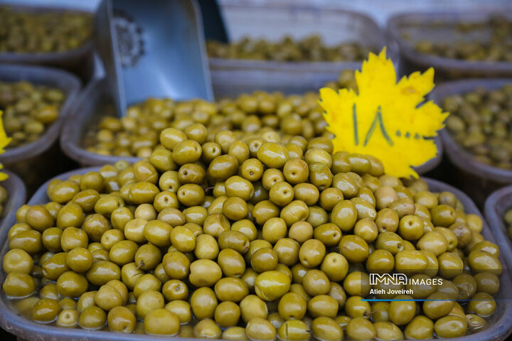 بازار ماهی فروشان لنگرود