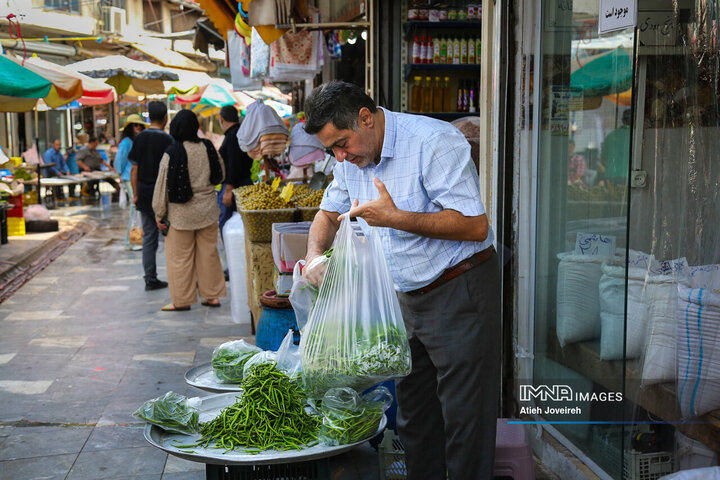 بازار ماهی فروشان لنگرود
