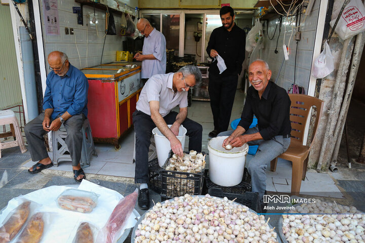 بازار ماهی فروشان لنگرود
