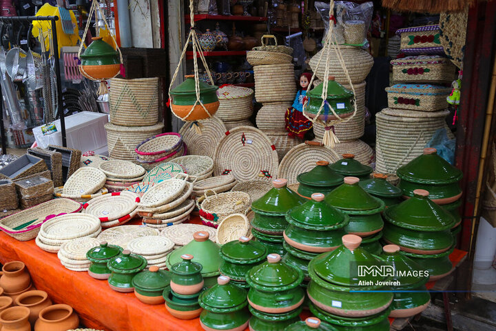 بازار ماهی فروشان لنگرود