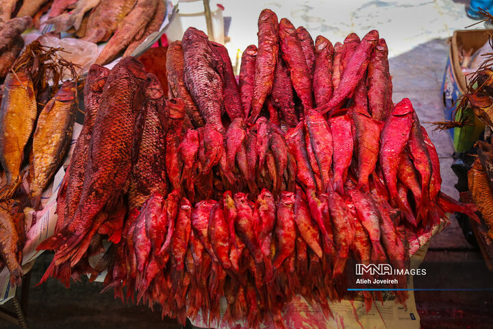 بازار ماهی فروشان لنگرود