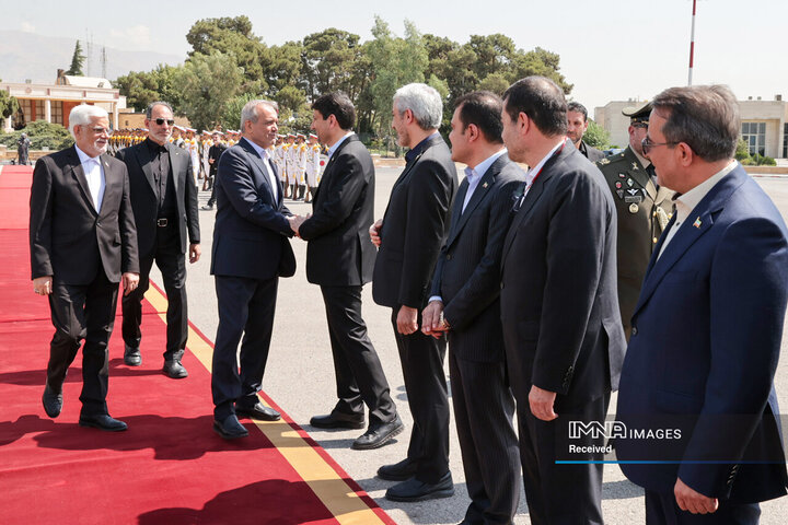 عزیمت به لاهور