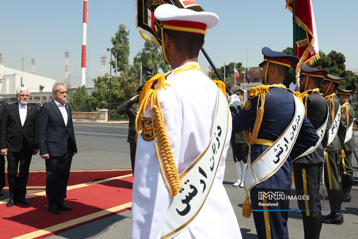 عزیمت به لاهور