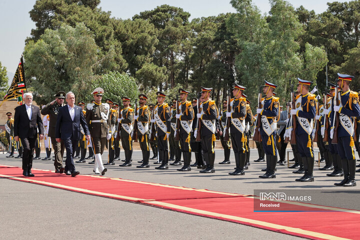 عزیمت به لاهور