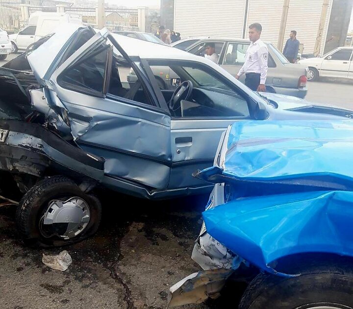 تجمع در صحنه تصادف موجب مصدومیت ۷ نفر در شهر سنندج شد