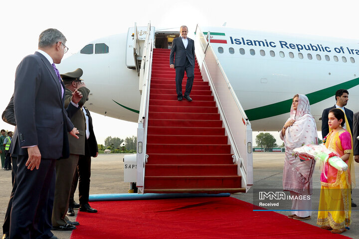 ورود به اسلام آباد